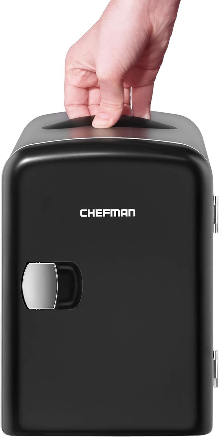 Black Portable Mini Fridge 4-liter P802