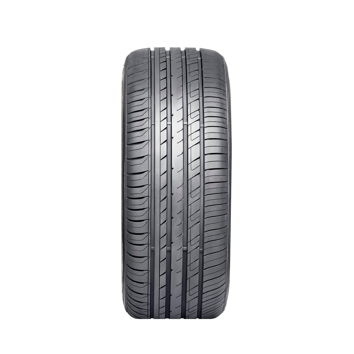 All Season 235/40ZR18 95W XL Passenger Tire Q22575